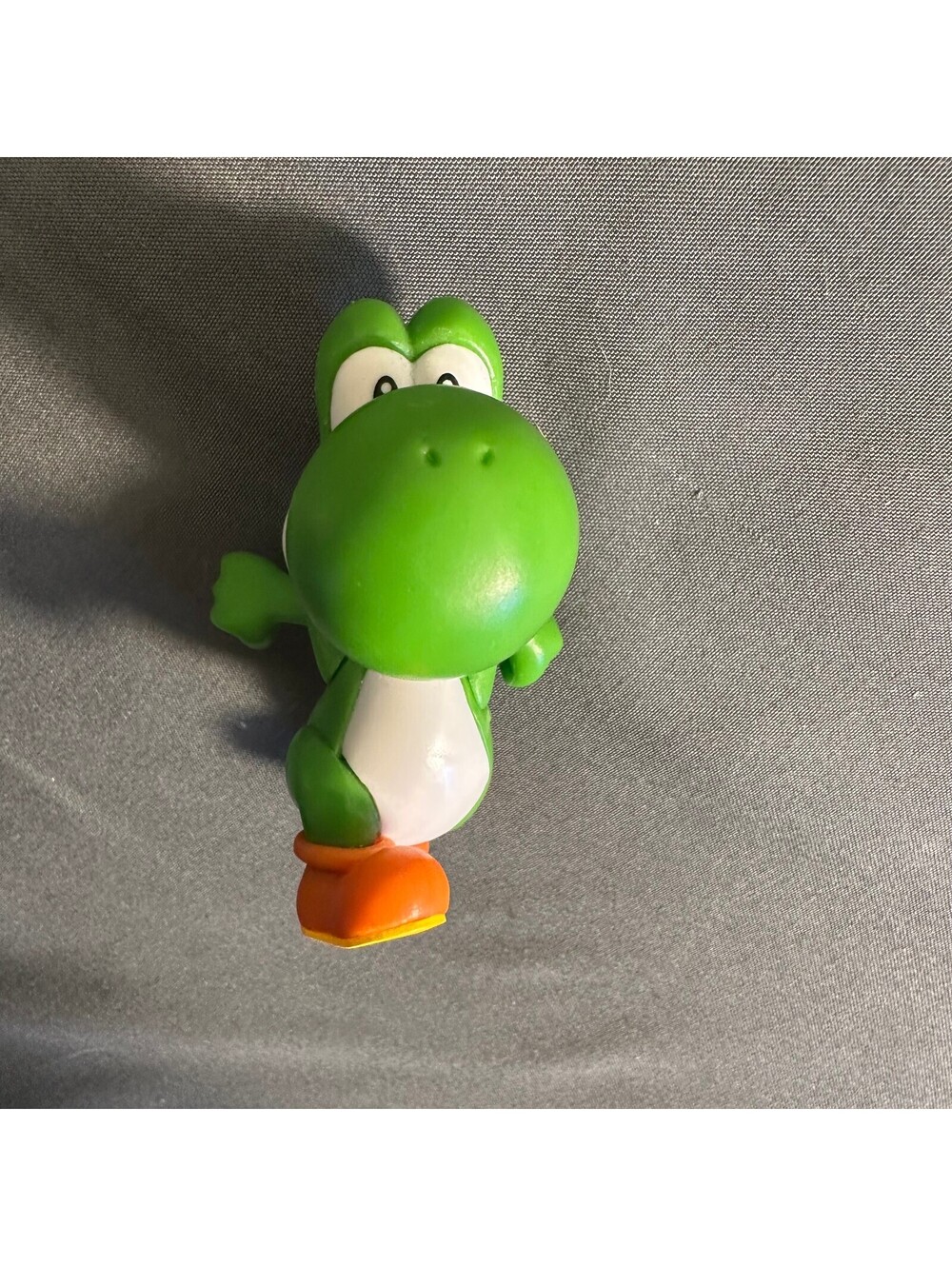 Yoshi Running Figure Plastic Movable Arms